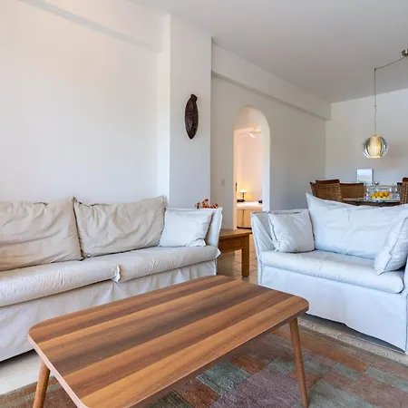 Apartment Tropical Paradise In Harbour Paphos, & Close To *
